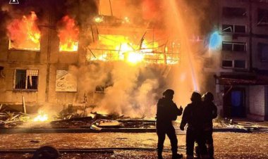 مقتل شخصين في غارة جوية روسية على كييف