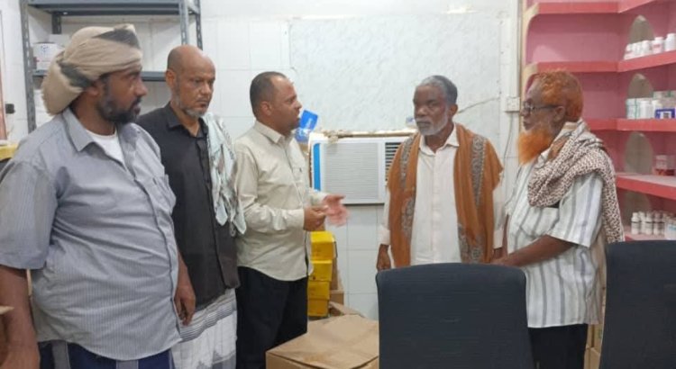 بدعم من الرئيس الزُبيدي.. تدشين توزيع المحاليل الوريدية لمستشفى الديس الشرقية العام