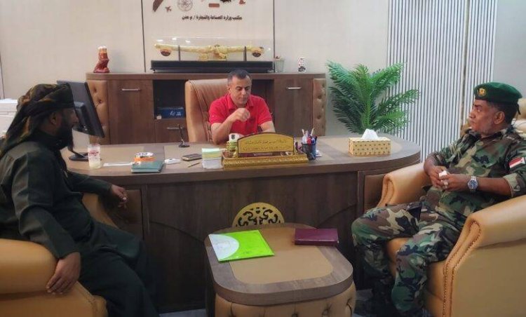 تعزيز التنسيق والتعاون المشترك بين صناعة وتجارة عدن وقوات الحزام الأمني