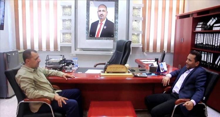 الزامكي يبحث مع المؤسسة الاقتصادية بعدن تفعيل أنشطتها واستئناف مشاريعها الخدمية