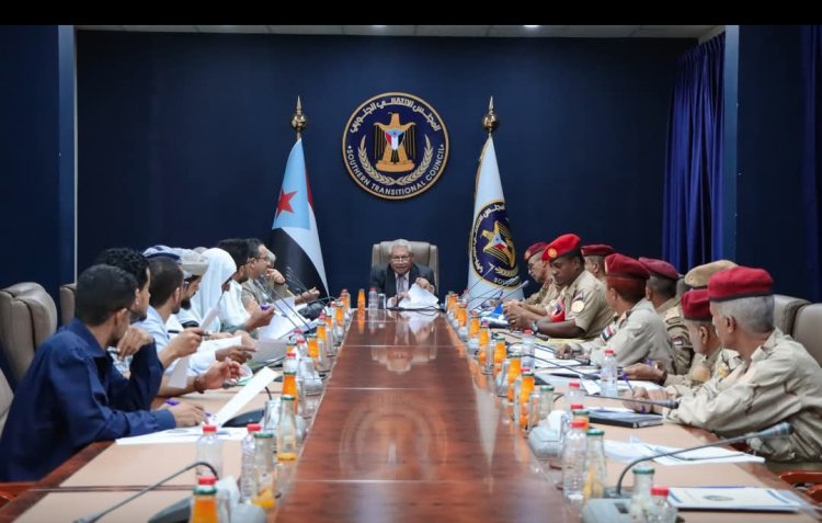 الهيئة السياسية تنظم حلقة نقاش حول العلاقة بين القوات المسلحة وشعب الجنوب