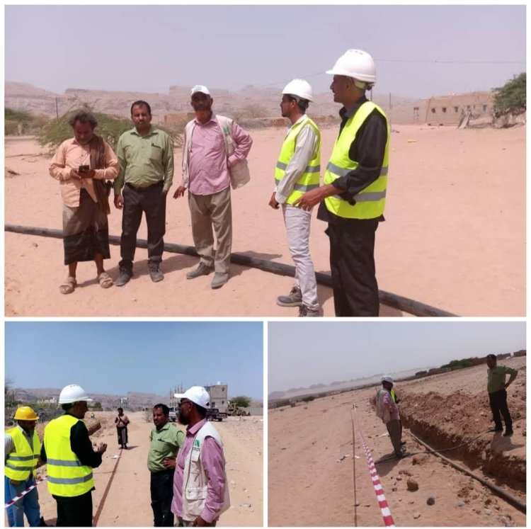المهندس بارويس يتفقد مستوى الإنجاز في مشروع شبكة مياه رقة بازومح بمديرية ميفعة .