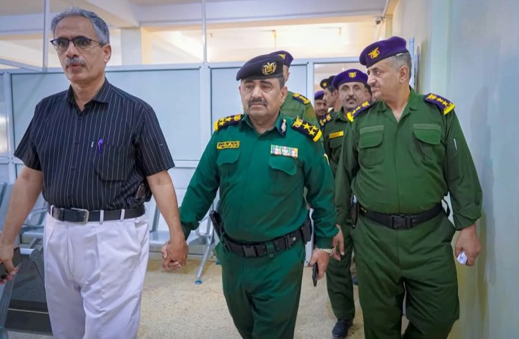 العميد النسي" يدشن إصدار السجل المدني الإلكتروني في إدارة فرع مصلحة الأحوال المدنية والسجل المدني بشبوة .