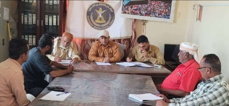 تنفيذية انتقالي الحصين تناقش التحديات الخدمية خلال اجتماعها الدوري