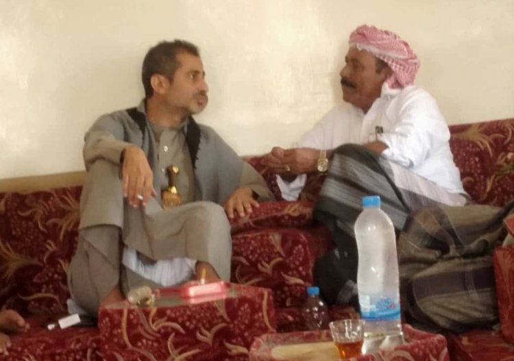 رئيس تنفيذية انتقالي شبوة يؤدي واجب العزاء في وفاة فريد عبدالله أبوبكر بن فريد العولقي