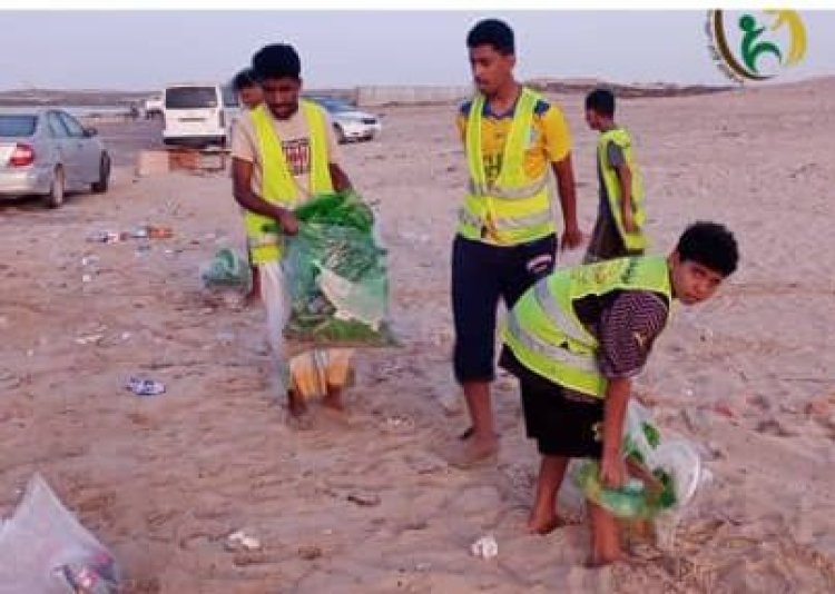 حملة تنظيف واسعة على طول ساحل شحير
