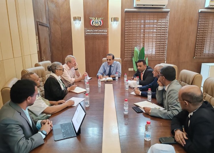 وزير الصحة يبحث مع اليونيسيف تعزيز الشراكة وتطوير خدمات الرعاية الصحية الأولية