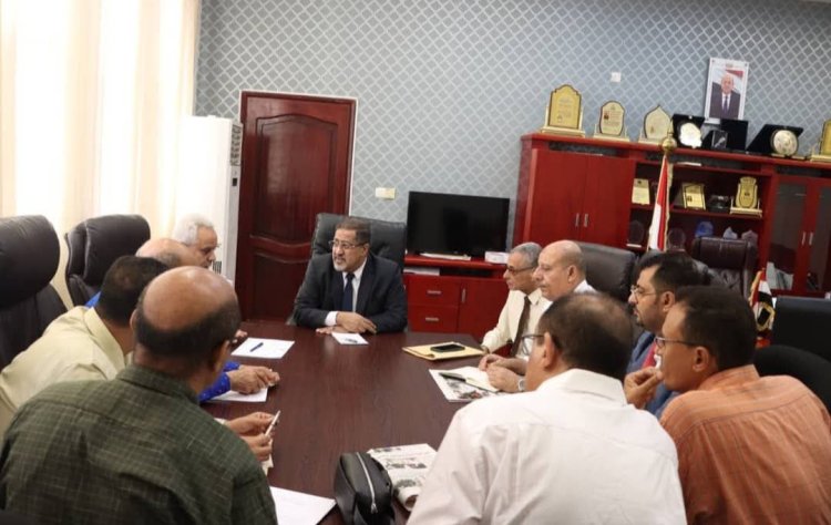 وزير العدل يترأس اجتماعاً لمراجعة التشريعات القضائية وتحديثها