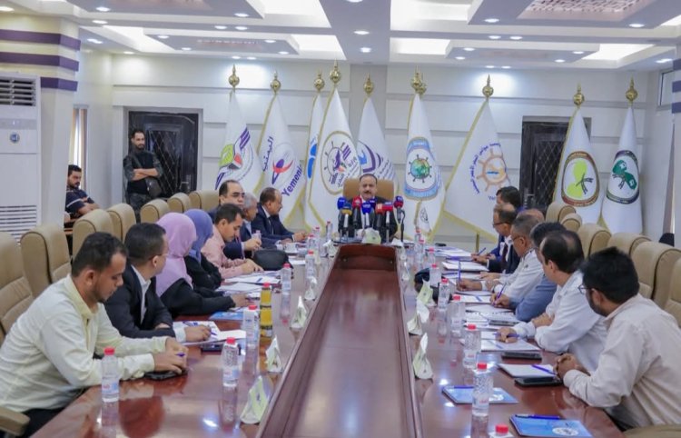 وزير النقل يترأس اجتماع اللجنة الوطنية العليا للتنسيق والمتابعة الخاصة بالخطة الوطنية للطوارئ لمواجهة تلوث البيئة البحرية