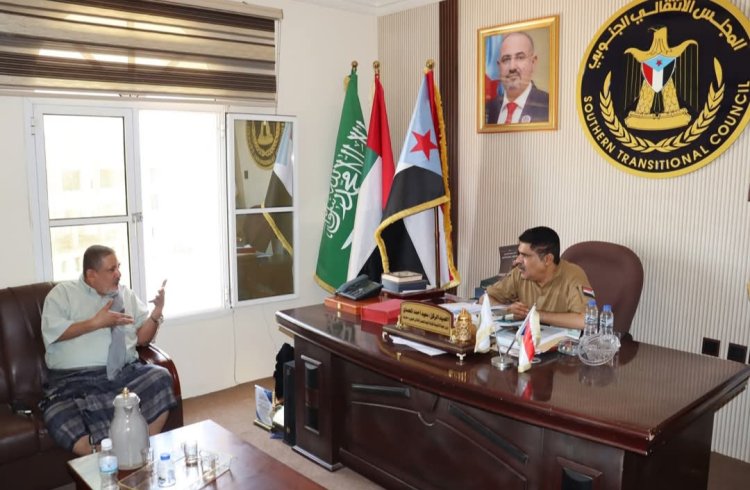 رئيس تنفيذية انتقالي حضرموت يلتقي المناضل أديب العيسي ويشيد بدوره في تعزيز الشراكة الوطنية الجنوبية