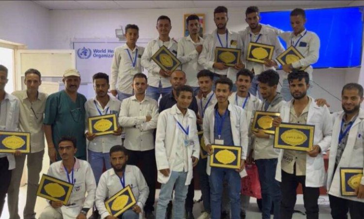 مستشفى الشيخ محمد بن زايد بالضالع يختتم دورتين تدريبيتين في الطوارئ والإنعاش القلبي الرئوي