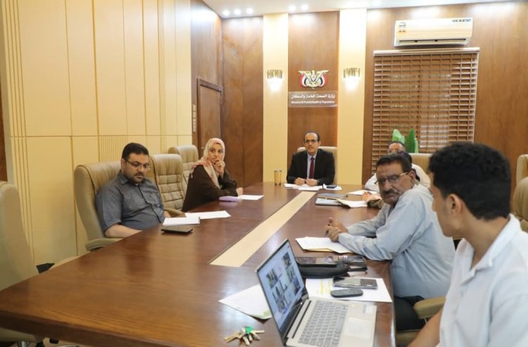 وزير الصحة يبحث مع الخارجية البريطانية التحضير والتهيئة لمؤتمر الصحة وشركاء اليمن من المانحين
