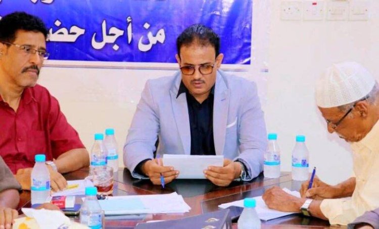 رئيس كتلة حلف وجامع حضرموت يرد على تصريح الأمانة العامة للجامع بشأن وثيقة عقد مؤتمر عام