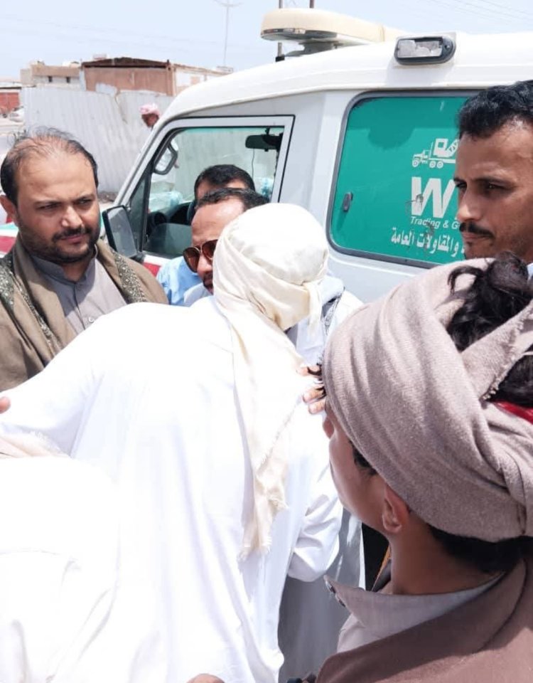 انتقالي حضرموت يؤدي واجب العزاء لأسرة الأشقاء من مأرب الذي تعرضوا للغرق في سواحل المكلا