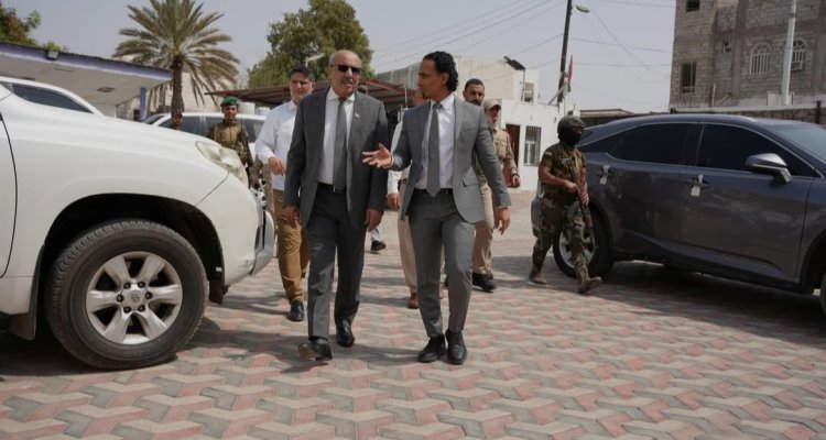 الكثيري يتفقد سير العمل بالقيادة المحلية لانتقالي العاصمة عدن