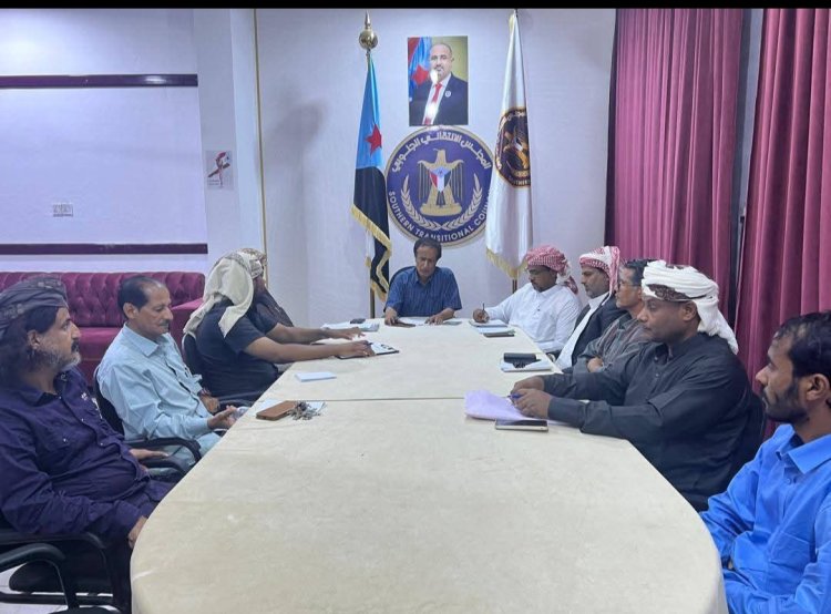 في اجتماعها الدوري.. تنفيذية انتقالي المهرة تؤكدعلى ضرورة تماسك أبناء المحافظة لمواجهة كل التحديات