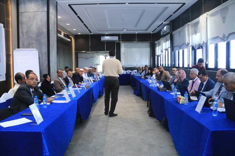وزارة التعليم العالي تدشن ورشة تدريبية لضباط الارتباط بالجامعات اليمنية استعدادًا للتصنيف الوطني 2025