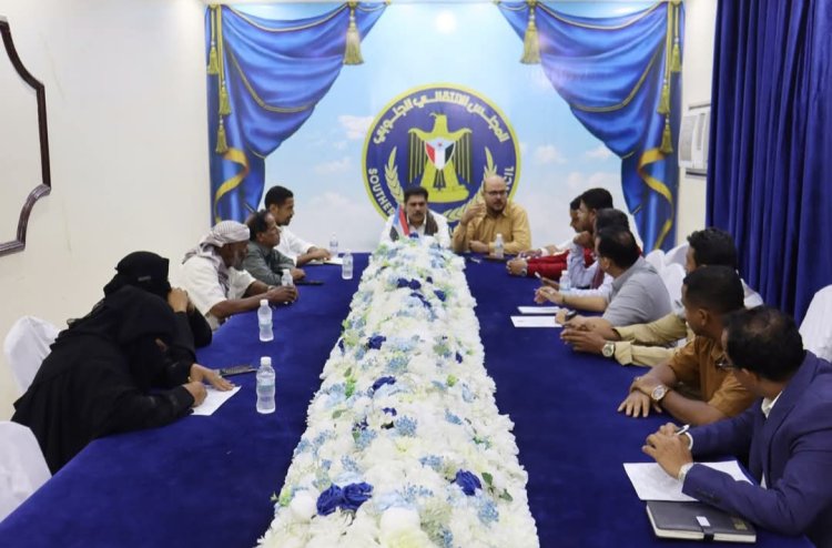 تنفيذية انتقالي حضرموت تدين حادثة استشهاد متظاهر بمدينة تريم وتحذر من الانجرار نحو الفتنة