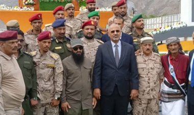 الرئيس الزُبيدي يحضر افتتاح النصب التذكاري للشهيد القائد البطل أبو اليمامة