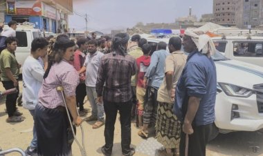 قوات الحزام الأمني بقطاع المفلحي تواصل حملاتها الميدانية لتثبيت الأسعار وضبط المخالفات