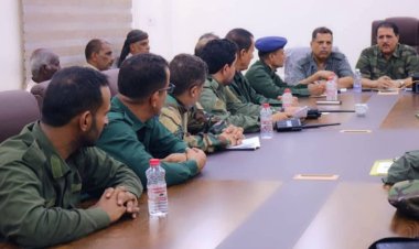 اجتماع أمني يناقش عددًا من القضايا الأمنية والمستجدات الراهنة في العاصمة عدن.