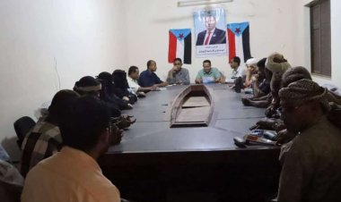 انتقالي الحوطة ينظم محاضرة عن مهام واختصاصات المراكز المحلية