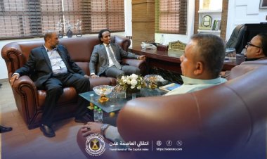 السقاف يزور مؤسسة 14 أكتوبر ويبحث سبل تعزيز التعاون الإعلامي