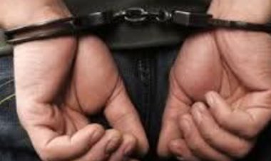 شرطة وادي حضرموت تنفذ حملات أمنية ضد المضاربين بالعملة في السوق السوداء وتضبط 3 أشخاص في مديرية سيئون