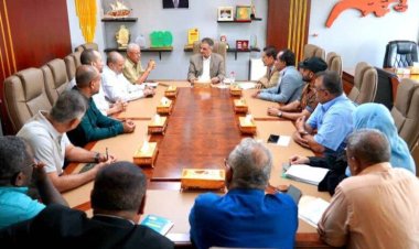 محافظ العاصمة عدن يؤكد دعم السلطة المحلية للمشاريع الاستراتيجية