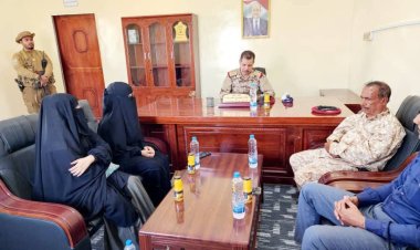 قائد محور عتق يبحث مع مجموعة أصدقاء القانون الدولي الإنساني سُبل تطوير القدرات العسكرية والتأهيل القانوني