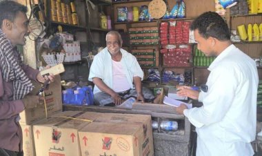 انتقالي أحور يواصل حملاته التفقدية لمراقبة الأسعار في المحلات التجارية ومصنع الثلج