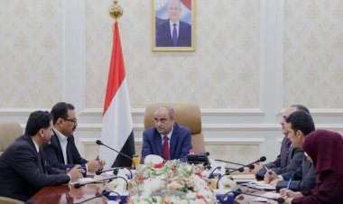 رئيس مجلس الوزراء يلزم شركة الغاز بتخفيض الأسعار بما يتوافق مع تحسن صرف العملة الوطنية