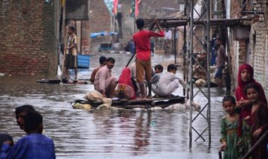 باكستان تستأنف عمليات الإنقاذ في المناطق المتضررة من السيول