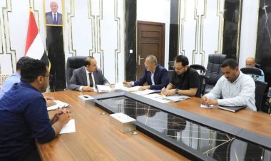 المحافظ بن ماضي يقف على تحضيرات إطلاق خطة التنمية الاقتصادية والاجتماعية لمحافظة حضرموت 2025 - 2029