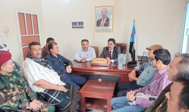 فريق التوجيه والرقابة الرئاسي يصل أبين ويلتقي رئيس تنفيذية انتقالي المحافظة