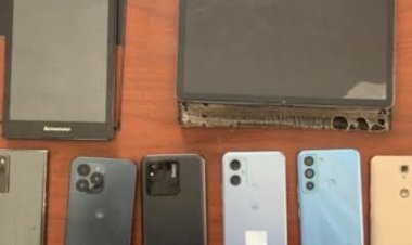 أمن مديرية المكلا متمثلة بمركز شرطة فوة يلقي القبض على شخص متخصص بسرقة الجوالات