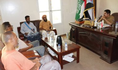 رئيس تنفيذية انتقالي حضرموت يلتقي بنقابة عمال مؤسسة المياه ويؤكد دعمه للعمل النقابي