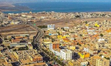 عدن : وفاة طفلة بصعق كهربائي في حي الدكة بمديرية البريقة