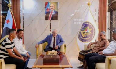 الكثيري يطّلع على النشاط العام بنادي شعب حضرموت