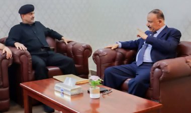 وزير النقل يبحث مع اللواء شلال شايع سبل التعاون المشترك بين الوزارة وجهاز مكافحة الإرهاب