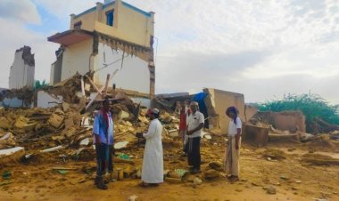 انتقالي حورة ووادي العين والهلال الأحمر الإماراتي يتفقدان أضرار المنخفض الجوي