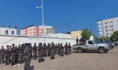 بتوجيهات المحرّمي.. إنهاء تمرد حراسة مبنى الجوازات بخور مكسر واستعادته لسلطة الدولة