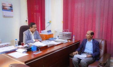 محافظ شبوة يؤكد دعمه لقطاع التربية والتعليم ويشدد على انتظام العملية التعليمية