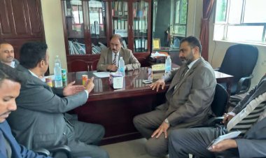 فريق التوجيه والرقابة الرئاسي يلتقي محافظ محافظة الضالع