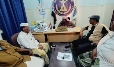 انتقالي تريم يلتقي مدير إدارة الشؤون القانونية وحقوق الإنسان بالهيئة المساعدة لمناقشة مستجدات ملف الشهيد يادين والجرحى