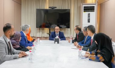 رئيس الوزراء يؤكد على التنسيق مع المنظمات الأممية والدولية لتوظيف المساعدات بطريقة فعالة