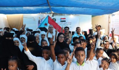 برعاية الرئيس الزُبيدي وحضور فريق التوجيه والرقابة الرئاسي.. انتقالي حضرموت يختتم المخيم الصيفي الأول للطلاب بالمكلا