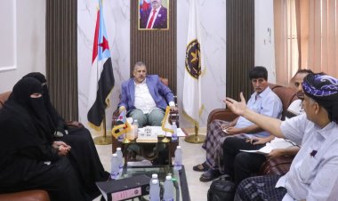 فريق التوجيه والرقابة الرئاسي يطلع على نشاط إدارات المرأة والشهداء والشؤون الاجتماعية بتنفيذية انتقالي المهرة