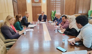 وزير الصحة يبحث مع فريق من السفارة الهولندية سبل تعزيز التعاون في القطاع الصحي