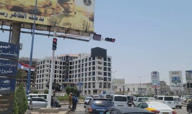 مدير عام المنصورة يدشن التشغيل التجريبي للإشارات المرورية الضوئية في عدد من الشوارع بالمديرية